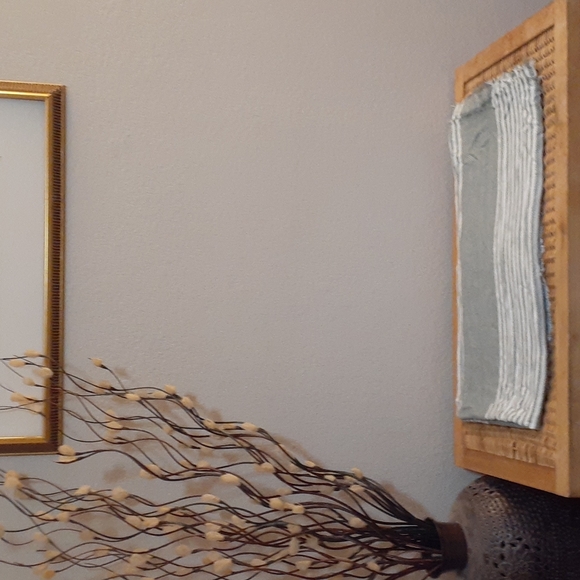 Woolrich Classic Grey And White Striped Comfy Soft Lightweight Throw Blanket - Picture 3 of 7